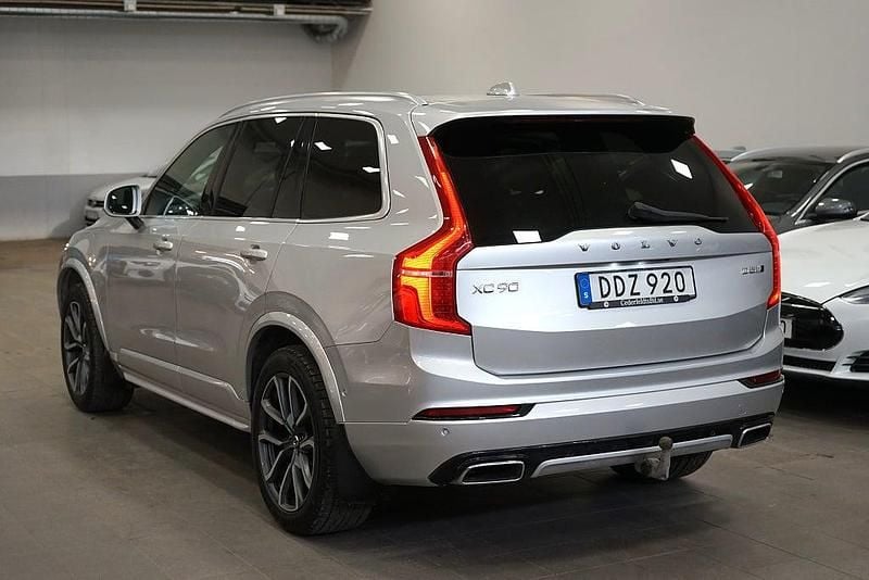 Begagnad Volvo XC90 R-Design 224 HK (164 kW) 2015 Silver SUV