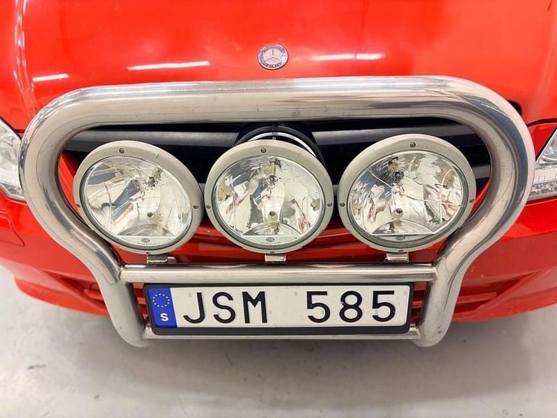 Begagnad Mercedes Vito 163 HK (119 kW) 2011 Röd