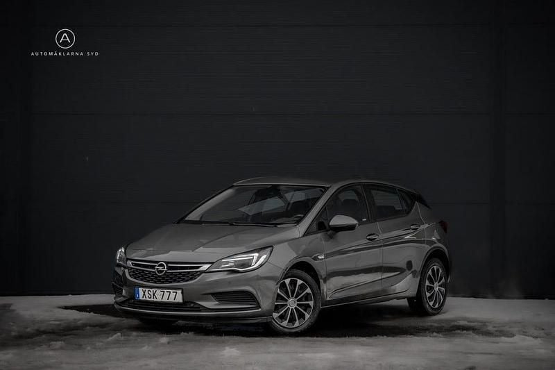 Begagnad Opel Astra Enjoy 125 HK (91 kW) 2018 Grå