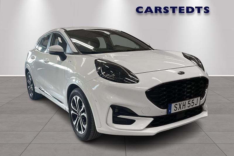 Vit Begagnad 2020 Ford Puma Titanium SUV | 189 600 kr (Marknadspris) - Bild 1/4