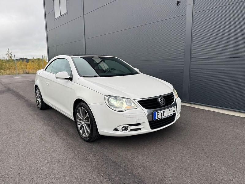 Flerfärgad Begagnad 2007 VW Eos Cab | 69 900 kr (Marknadspris) - Bild 1/4