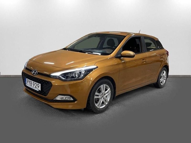 Orange Begagnad 2015 Hyundai i20 Halvkombi | 139 000 kr (Marknadspris) - Bild 1/4
