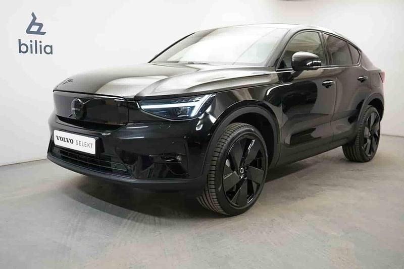 Svart Begagnad 2026 Volvo EC40 Performance SUV | 569 900 kr (Marknadspris) - Bild 1/1