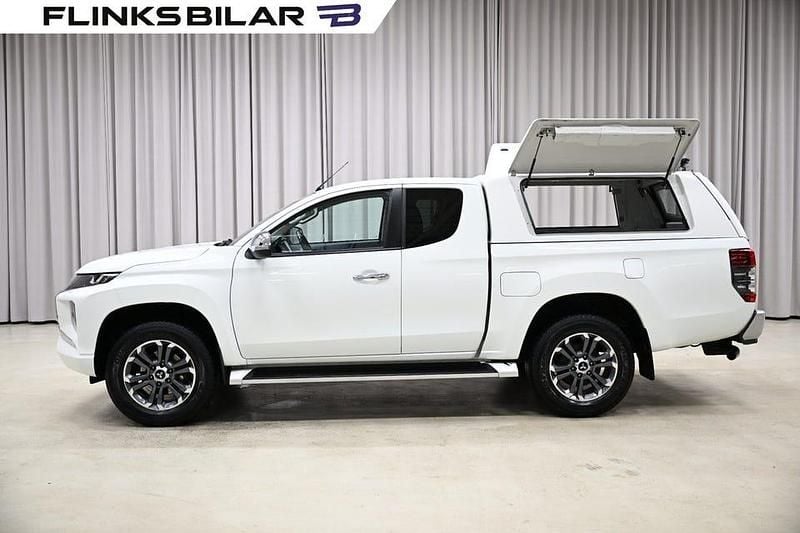 Begagnad Mitsubishi L200 150 HK (110 kW) 2020 Vit Pickup