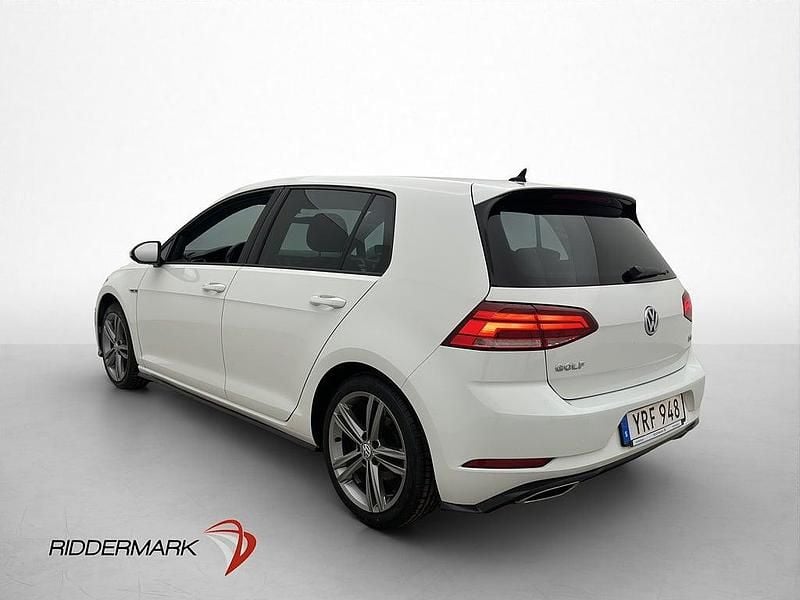 Begagnad VW Golf VII R-line 150 HK (110 kW) 2017 Vit Halvkombi