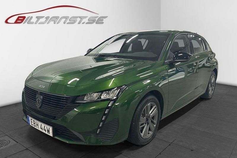 Grön Begagnad 2023 Peugeot 308 Halvkombi | 199 900 kr (Marknadspris) - Bild 1/4