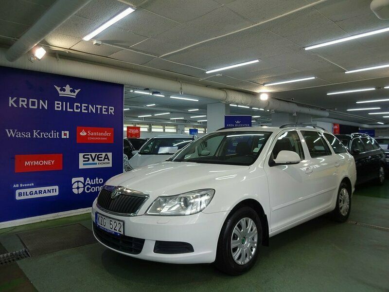 Begagnad Skoda Octavia 105 HK (77 kW) 2010 Vit Kombi