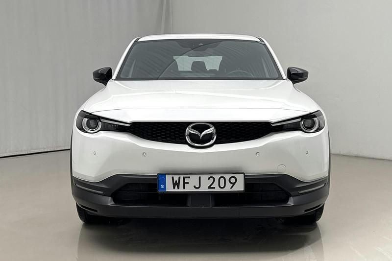 Begagnad Mazda MX30 106 kW (145 HK) 2023 Vit SUV