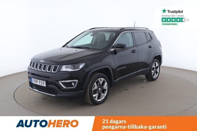 Svart Begagnad 2018 Jeep Compass SUV | 197 000 kr (Marknadspris) - Bild 1/4