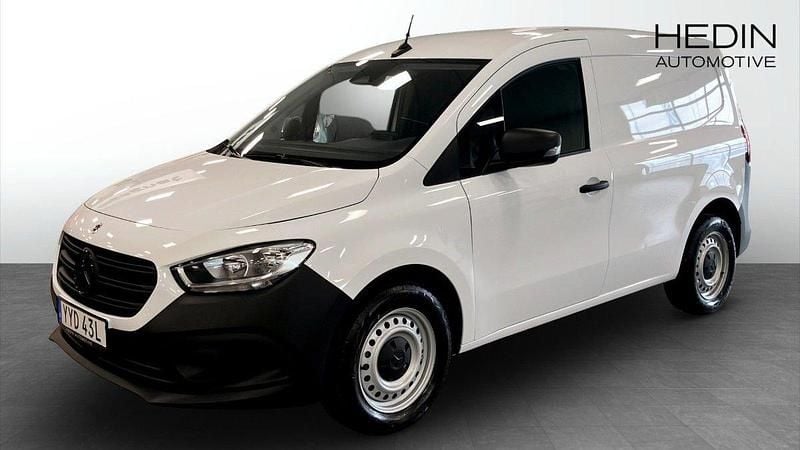 Vit (white) Begagnad 2024 Mercedes Citan 110 Van | 312 375 kr (Dyr) - Bild 1/4