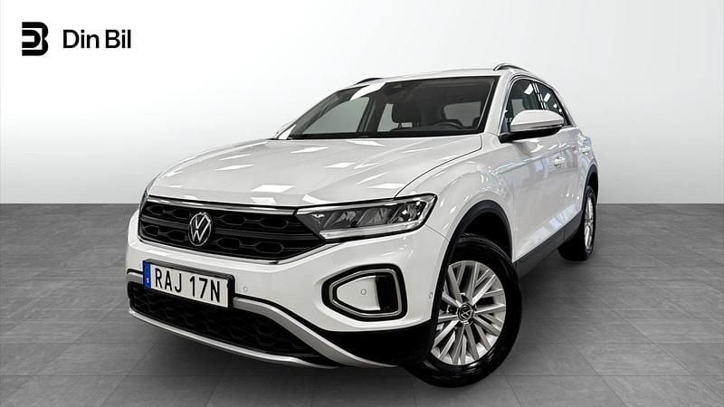 Begagnad VW T-Roc 151 HK (111 kW) 2023 Pure white SUV
