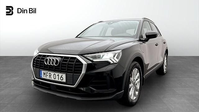 Mytsvart metallic Begagnad 2023 Audi Q3 Proline SUV | 389 000 kr (Dyr) - Bild 1/4