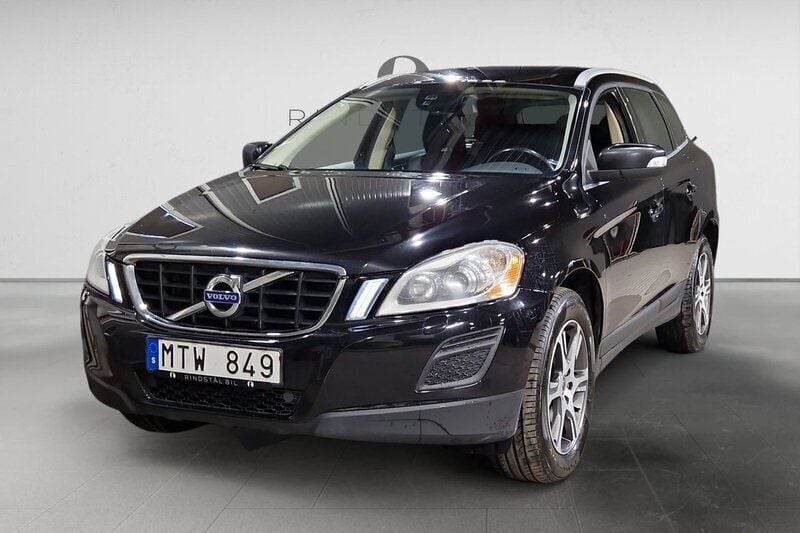 Svart Begagnad 2012 Volvo XC60 Summum SUV | 104 900 kr (Bra pris) - Bild 1/3