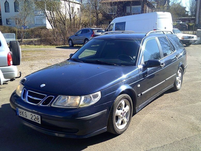 Blå Begagnad 2004 Saab 9-5 Vector Kombi | 22 500 kr (Marknadspris) - Bild 1/1
