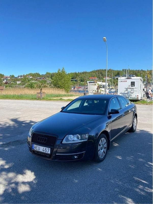 Grå Begagnad 2005 Audi A6 Proline Sedan | 40 000 kr (Bra pris) - Bild 1/4
