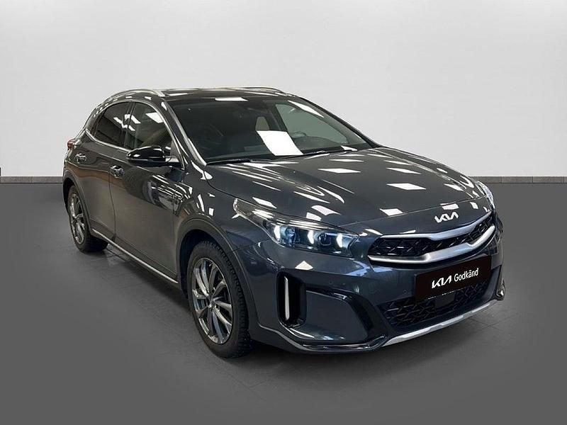 Begagnad Kia XCeed Advance 141 HK (103 kW) 2022 Grå SUV