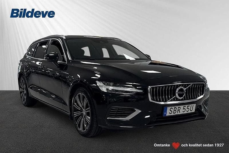 Svart Begagnad 2020 Volvo V60 Inscription Kombi | 299 900 kr (Superpris) - Bild 1/4