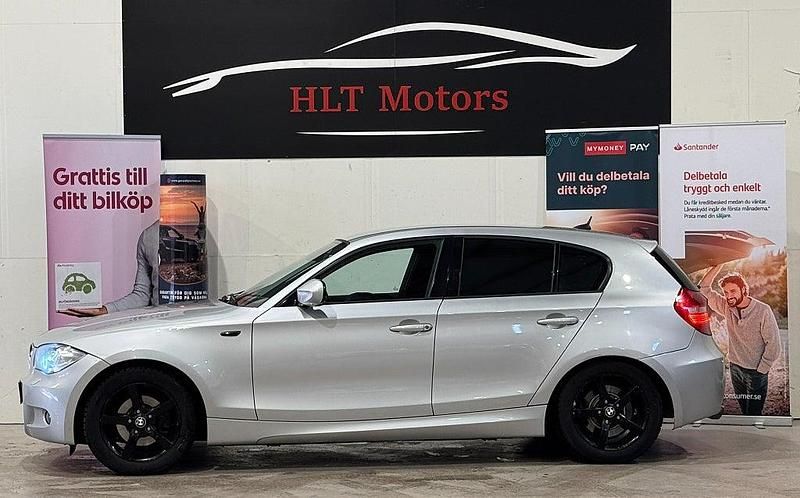 Begagnad BMW 118 Advantage 143 HK (105 kW) 2009 Grå Halvkombi