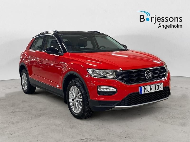 Röd Begagnad 2021 VW T-Roc SUV | 179 000 kr (Marknadspris) - Bild 1/4