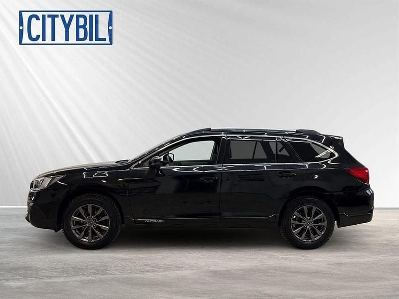 Begagnad Subaru Outback 175 HK (128 kW) 2019 Svart Kombi