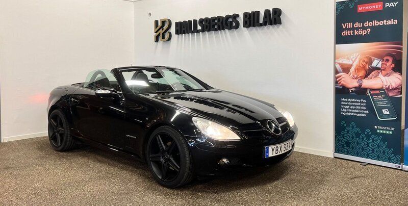 Svart Begagnad 2004 Mercedes SLK200 Cab | 104 900 kr (Marknadspris) - Bild 1/4