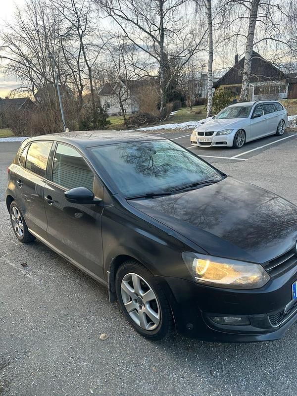 Begagnad VW Polo 105 HK (77 kW) 2012 Halvkombi