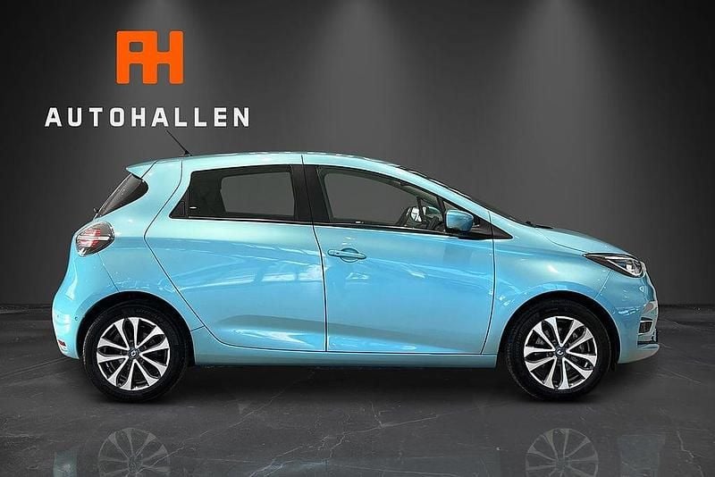 Begagnad Renault Zoe Intens 100 kW (136 HK) 2019 Blå Halvkombi