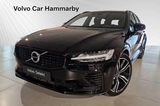 Svart Begagnad 2020 Volvo V60 R-Design Kombi | 369 000 kr (Marknadspris) - Bild 1/3