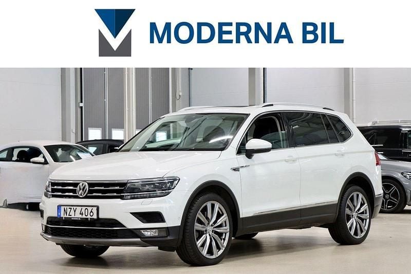 Vit Begagnad 2018 VW Tiguan Allspace GT SUV | 269 900 kr (Marknadspris) - Bild 1/4