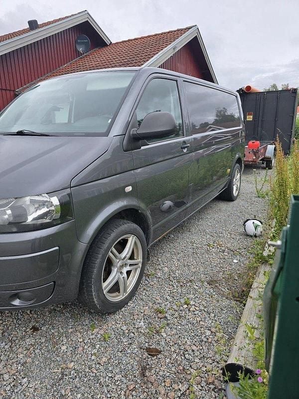 Grå Begagnad 2012 VW T5 Van | 80 000 kr (Bra pris) - Bild 1/4