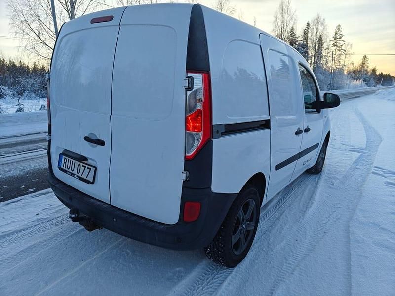 Begagnad Renault Kangoo 110 HK (80 kW) 2015 Minibuss