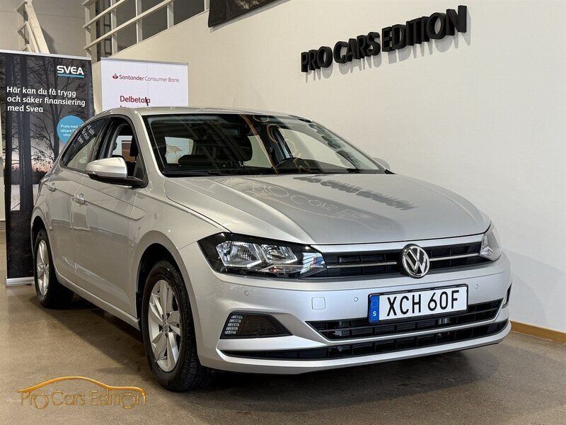 Silver Begagnad 2020 VW Polo Halvkombi | 149 900 kr (Marknadspris) - Bild 1/4