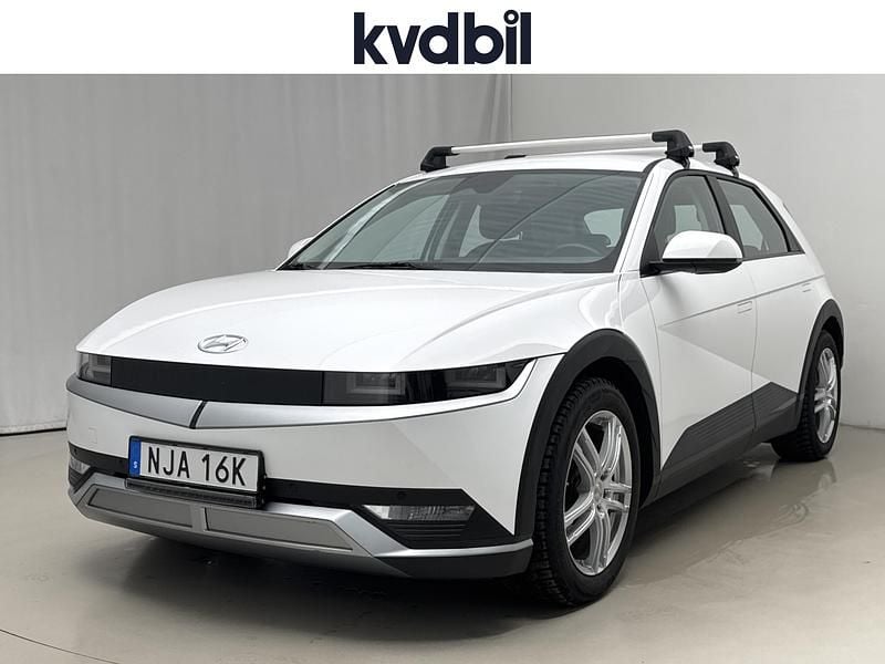Vit Begagnad 2023 Hyundai Ioniq 5 SUV | 304 900 kr (Superpris) - Bild 1/3