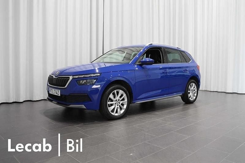 Blå (energy blue) Begagnad 2022 Skoda Kamiq SUV | 239 500 kr (Marknadspris) - Bild 1/4