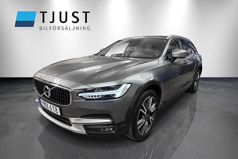 Grå Begagnad 2017 Volvo V90 CC Inscription Kombi | 299 000 kr (Bra pris) - Bild 1/4