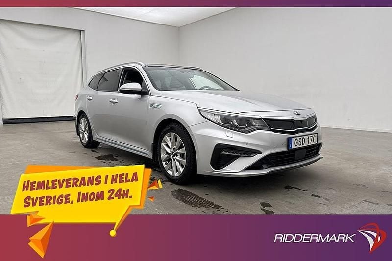 Grå Begagnad 2019 Kia Optima Plus Kombi | 209 800 kr (Marknadspris) - Bild 1/3