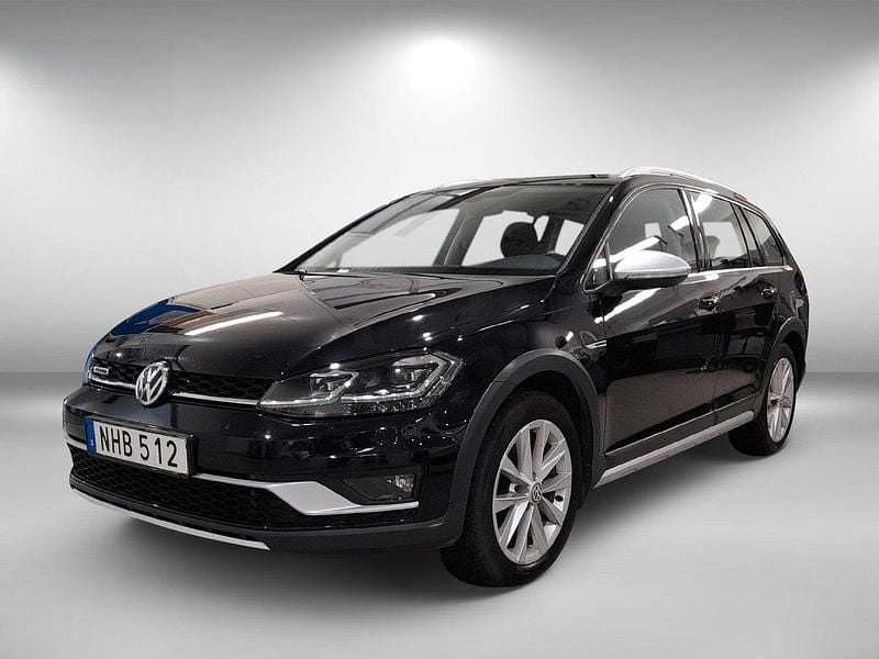 Svart Begagnad 2018 VW Golf Alltrack Kombi | 185 000 kr (Bra pris) - Bild 1/4