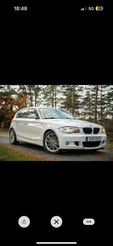 Vit Begagnad 2008 BMW 120 Advantage Halvkombi | 76 900 kr (Marknadspris) - Bild 1/3