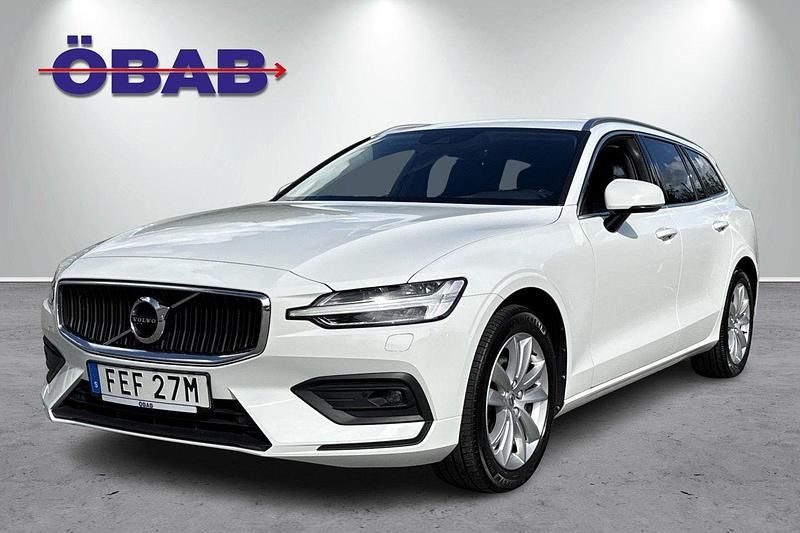 Vit Begagnad 2020 Volvo V60 Momentum Kombi | 278 800 kr (Marknadspris) - Bild 1/4