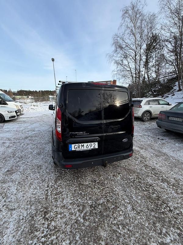 Begagnad Ford Transit Connect 120 HK (88 kW) 2016 Minibuss