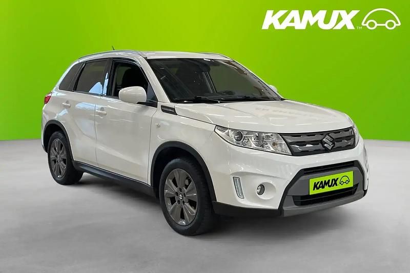 Vit Begagnad 2018 Suzuki Vitara GL SUV | 169 800 kr (Marknadspris) - Bild 1/4