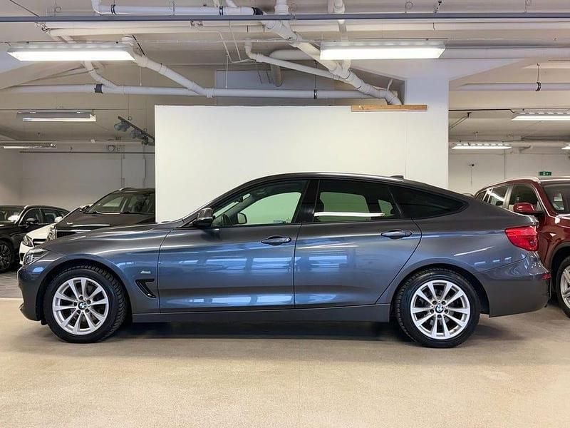 Begagnad BMW 320 Gran Turismo Sport Line 190 HK (139 kW) 2017 Grå Halvkombi