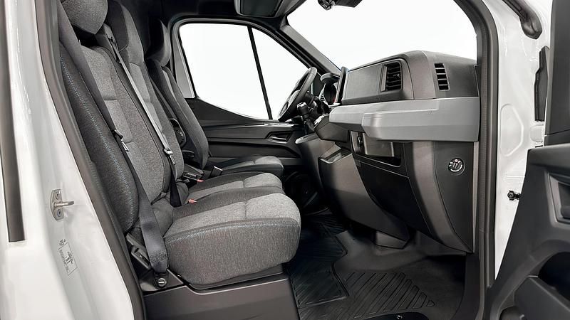 Begagnad Renault Master 150 HK (110 kW) 2024 Van