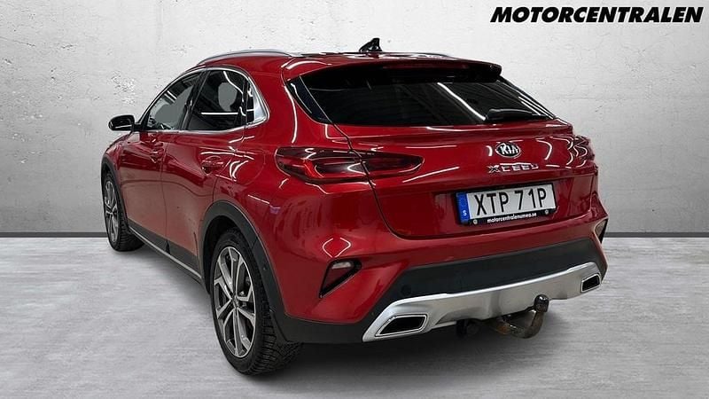 Begagnad Kia XCeed 143 HK (105 kW) 2020 Röd SUV