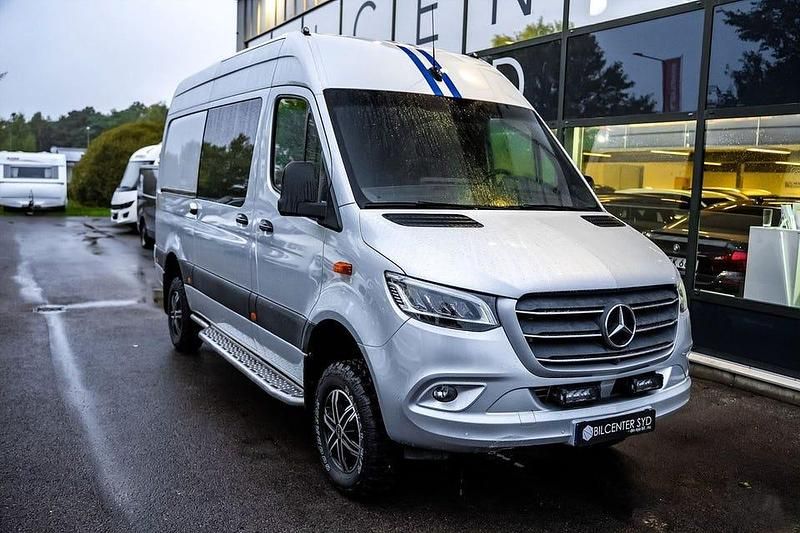 Silver Begagnad 2019 Mercedes Sprinter Van | 799 900 kr - Bild 1/4