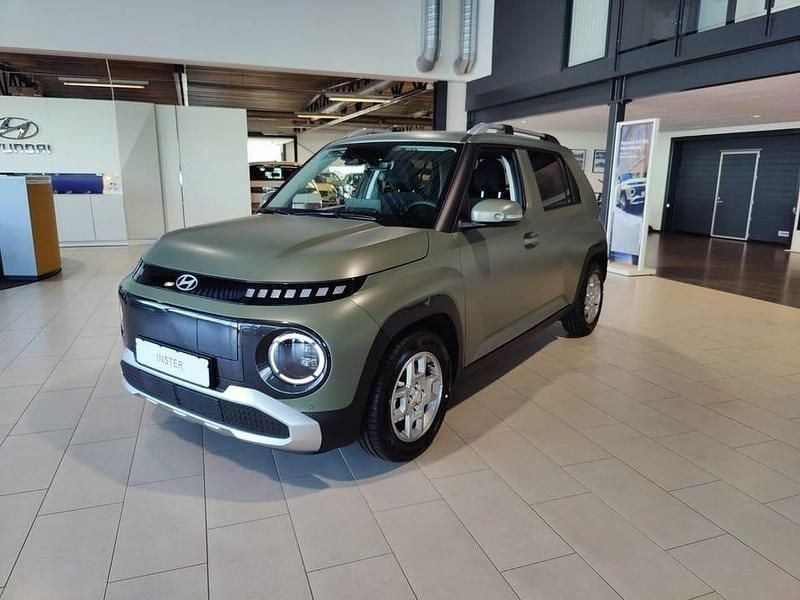 Grön Begagnad 2024 Hyundai Inster Advanced Halvkombi | 349 900 kr - Bild 1/4