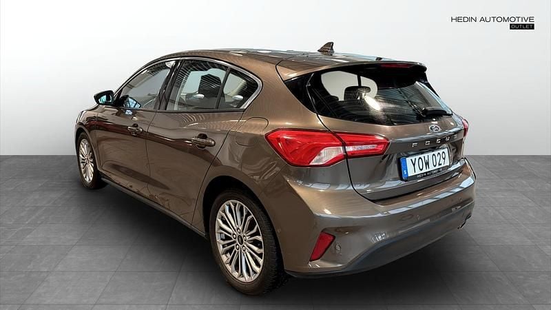 Begagnad Ford Focus 125 HK (91 kW) 2018 Brun Halvkombi