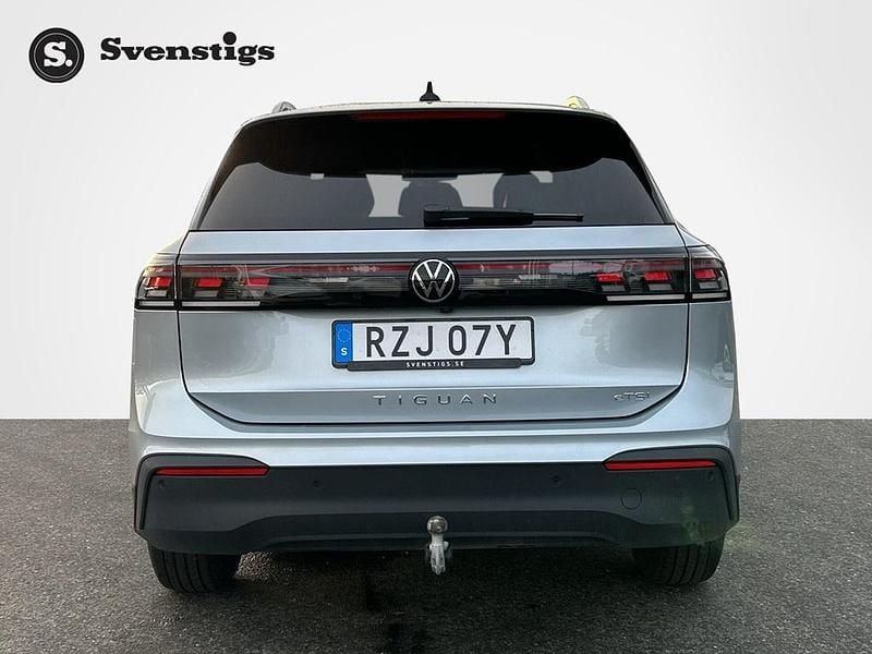 Begagnad VW Tiguan 150 HK (110 kW) 2025 Silver SUV