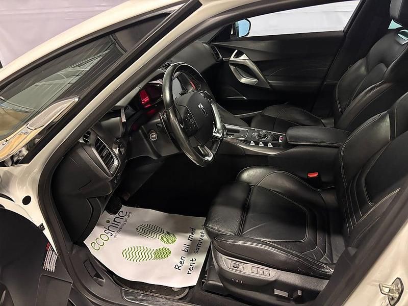 Begagnad Citroën DS5 112 HK (82 kW) 2012 Vit Halvkombi