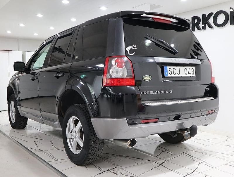 Begagnad Land Rover Freelander 2 153 HK (112 kW) 2010 Svart SUV
